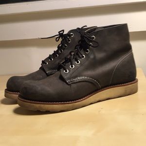 Red Wing Shoes Classic Round Boot